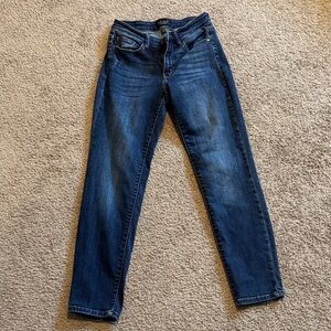Judy Blue Dark Wash slim straight Jeans